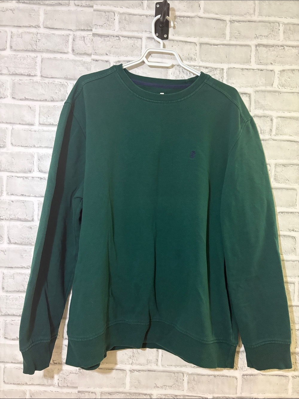 Izod Men's Crewneck Sweater in Forest Green, size XL